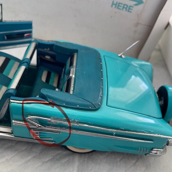 1958 Impala Die Cast Replica car - Picture 4 of 5
